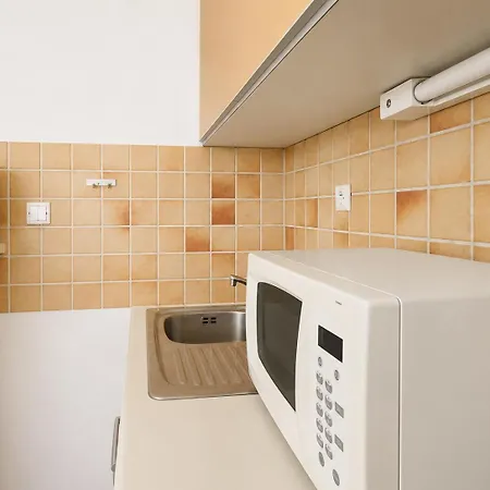 شقة T3 Avec Piscine, Jardin, Parking & Acces *