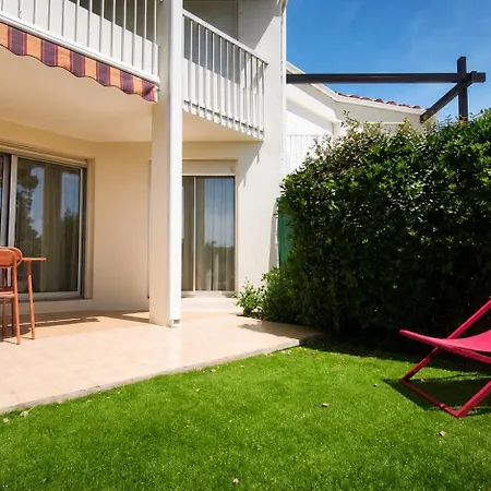 شقة T3 Avec Piscine, Jardin, Parking & Acces
